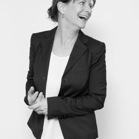 Conflicts and tension in international organisations | Remote management (leading and being led from a distance) | Finding your feet in management | Dealing with change and new challenges  | Experience with start-up companies | Understanding of cultural diversity | Deep understanding of business and leadership role through many years of experience working in North American companies and international teams

My typical clients are managers and executives from international organisations; in addition to my very goal-oriented and targeted coaching process they benefit from my previous experience in this environment. My clients value my passion for value-based leadership and my drive towards making workplaces better.